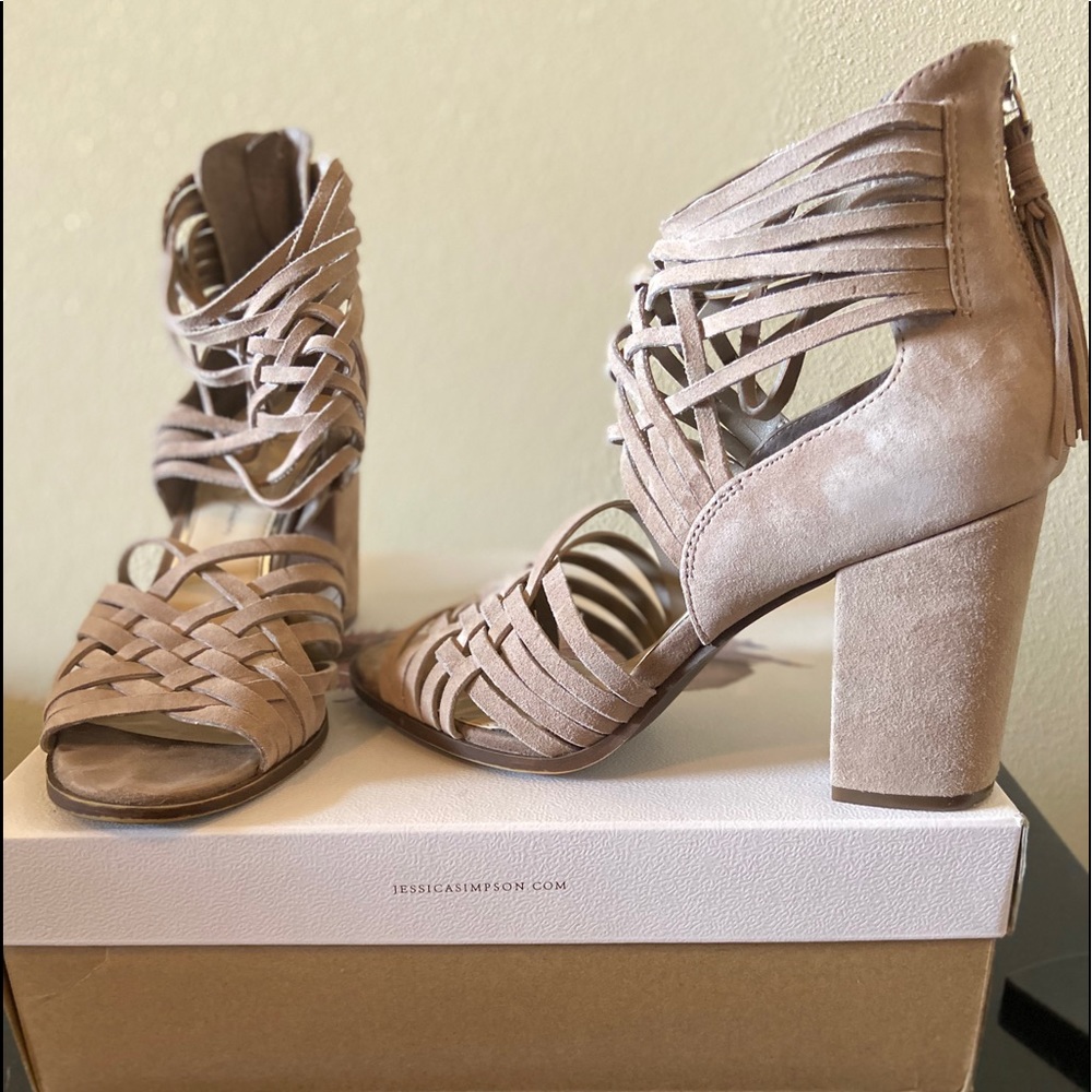 Heeled shoes, boots and booties